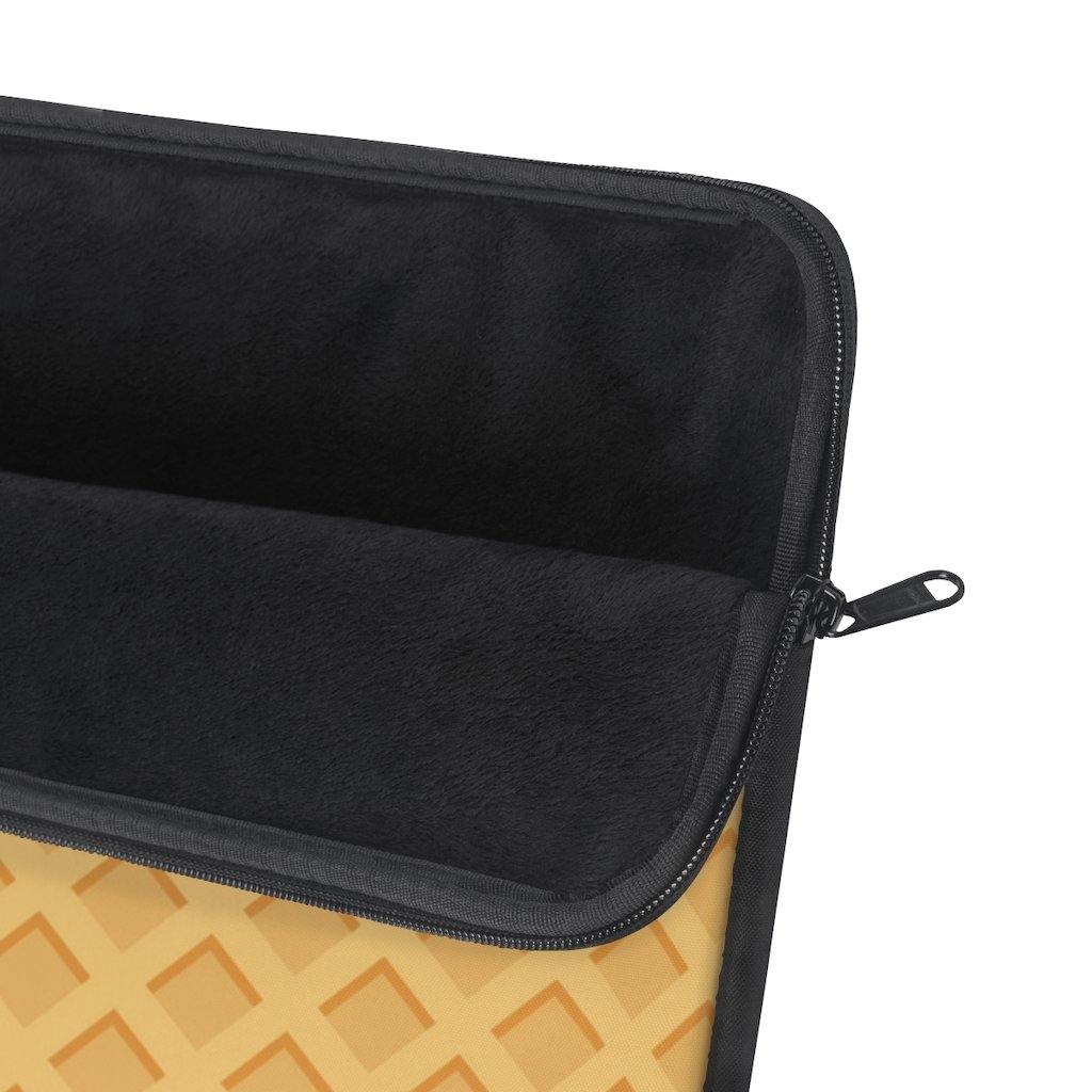 I Scream for Ice Cream Laptop Sleeve - Image 3