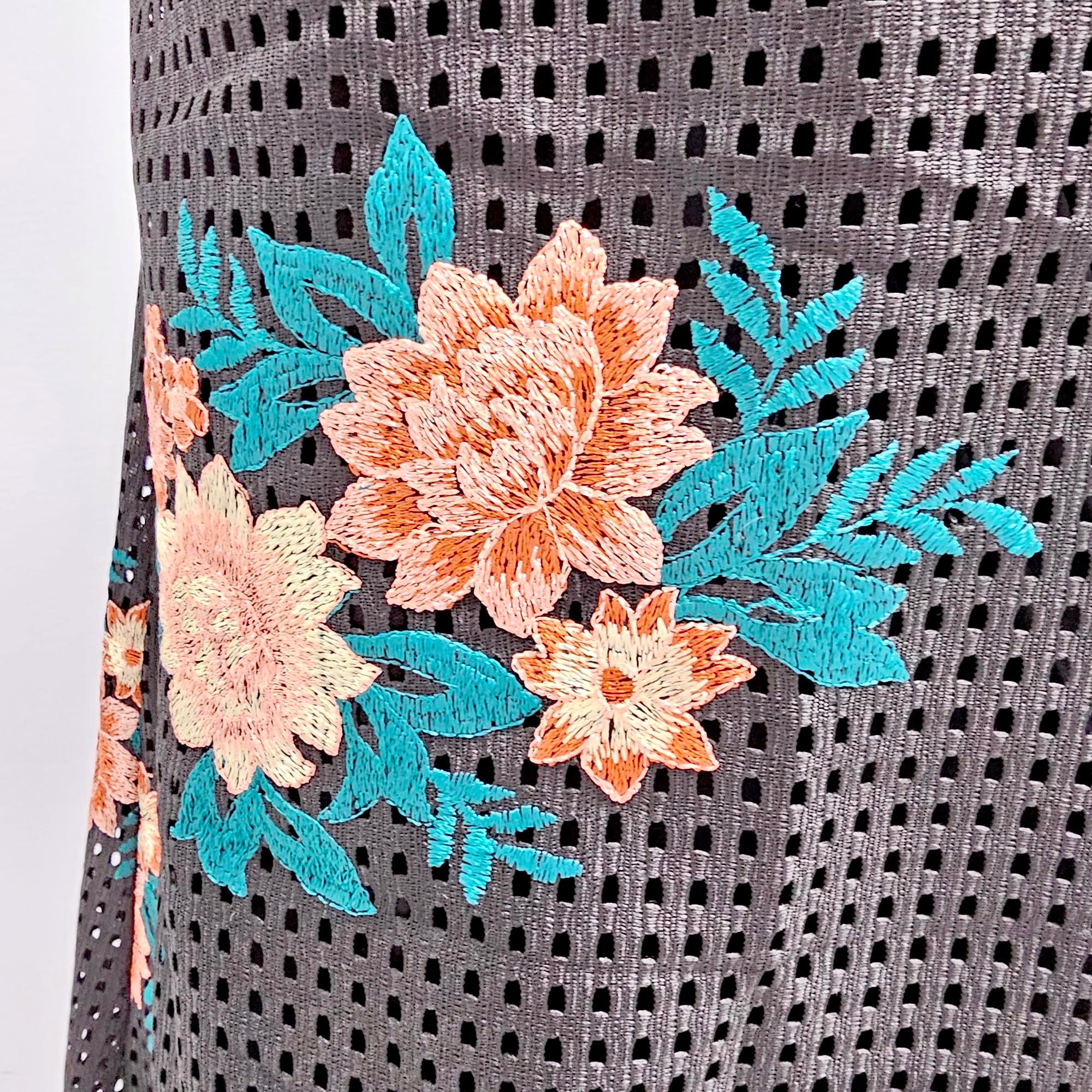 Preloved: Vintage Meets Cool Vacation Dress - Image 4